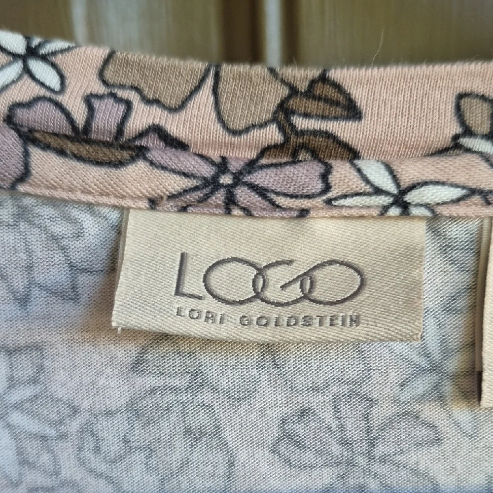 LOGO by Lori Goldstein Floral Lace Trim Blouse Pink and Gray - Picture 2 of 7
